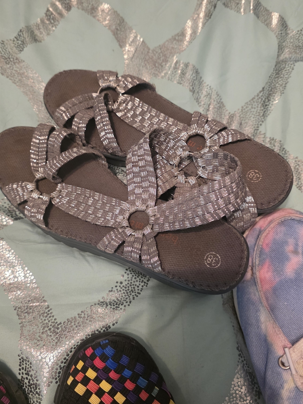 bernie mev. Gray Woven Flower Ring Sandals